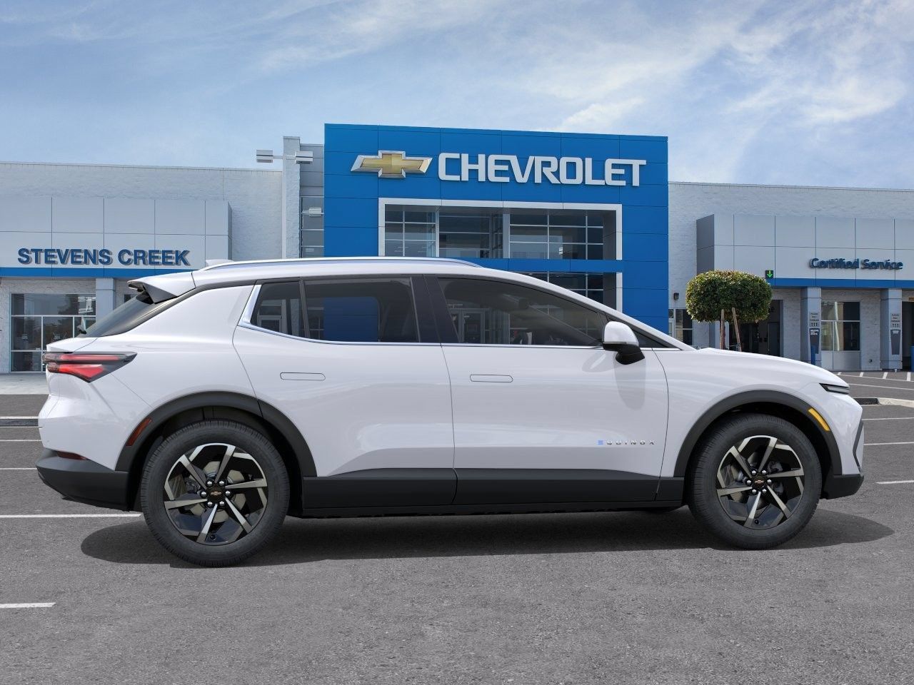 New 2026 Chevrolet Equinox EV LT FWD image 3
