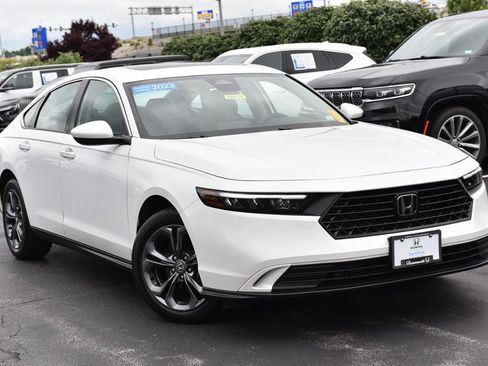 Certified 2023 Honda Accord EX image 2