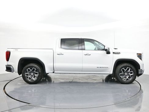 New 2026 GMC Sierra 1500 SLT w/ SLT Convenience Package image 6