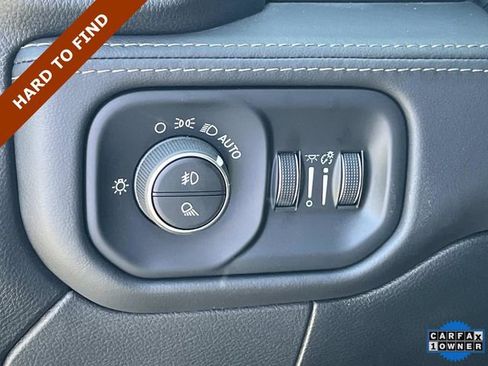 Used 2024 RAM 2500 Limited AWD/4WD image 27