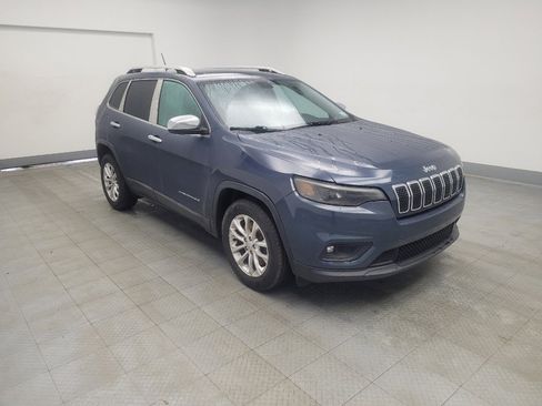 Used 2019 Jeep Cherokee Latitude w/ Popular Appearance Group image 13
