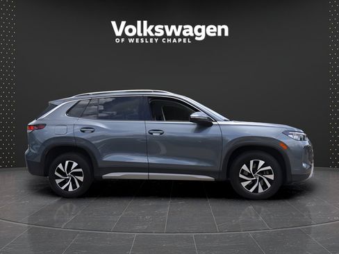 Certified 2025 Volkswagen Tiguan S AWD/4WD image 9