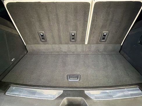 Used 2021 Cadillac Escalade Sport image 28