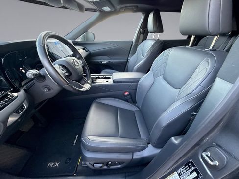 Used 2025 Lexus RX 350 Premium w/ Accessory Package (Z1) FWD image 30