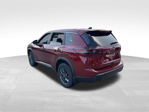 New 2026 Nissan Rogue S FWD image 5
