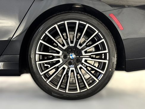 New 2026 BMW 740i w/ Premium Package image 11