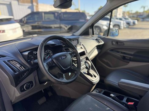 Used 2021 Ford Transit Connect XL image 13