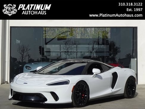 Used 2023 McLaren GT image 1