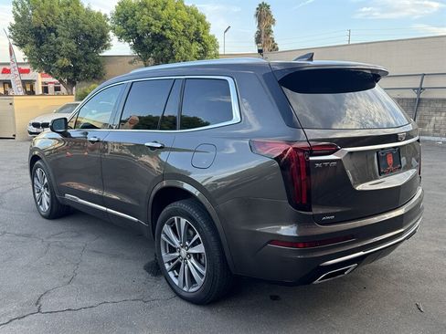 Used 2020 Cadillac XT6 Premium Luxury AWD/4WD image 12