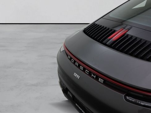 Used 2021 Porsche 911 Carrera RWD image 8
