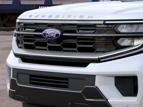 New 2027 Ford Expedition Platinum AWD/4WD image 17