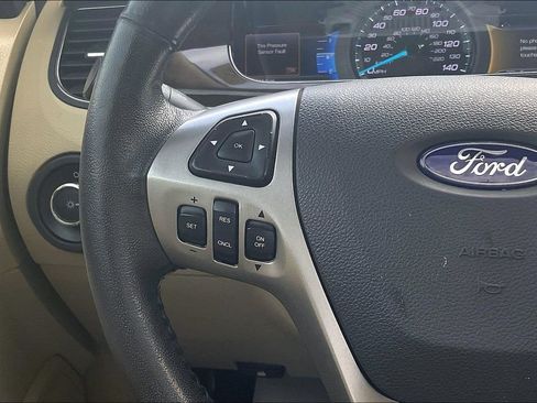 Used 2017 Ford Taurus Limited image 17
