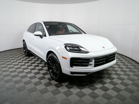New 2026 Porsche Cayenne Coupe image 30