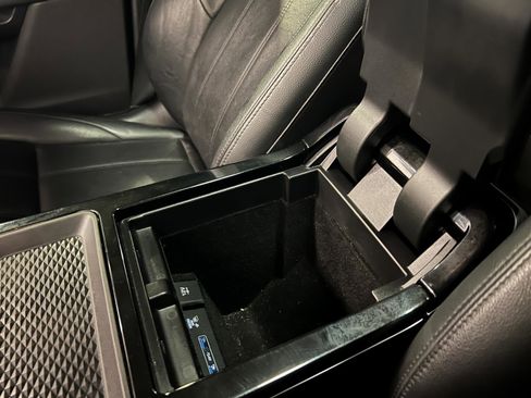 Used 2020 Land Rover Range Rover Evoque SE image 20