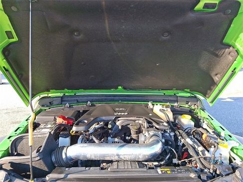 Used 2018 Jeep Wrangler Unlimited Sport S image 25