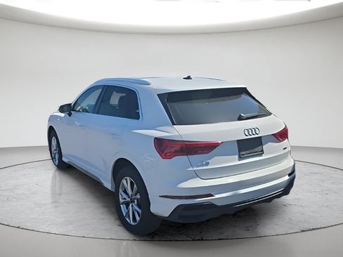 Used 2024 Audi Q3 2.0T Premium AWD/4WD image 14
