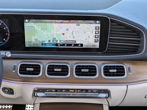 Used 2022 Mercedes-Benz GLS 450 4MATIC image 21