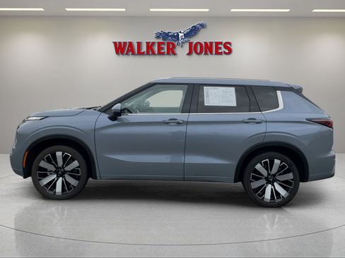 Used 2025 Mitsubishi Outlander SEL image 7