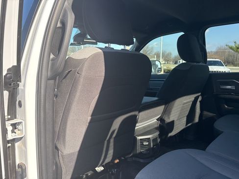 Used 2021 RAM 2500 Big Horn w/ Level 1 Equipment Group image 41