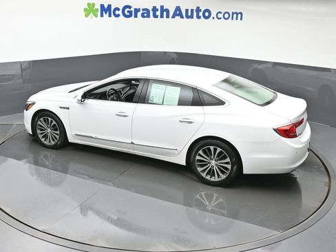Used 2018 Buick LaCrosse Essence image 22