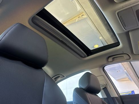 Used 2024 Honda Accord Touring image 26