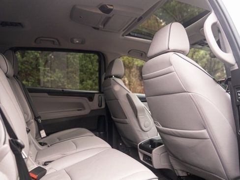 Used 2023 Honda Odyssey Elite image 59