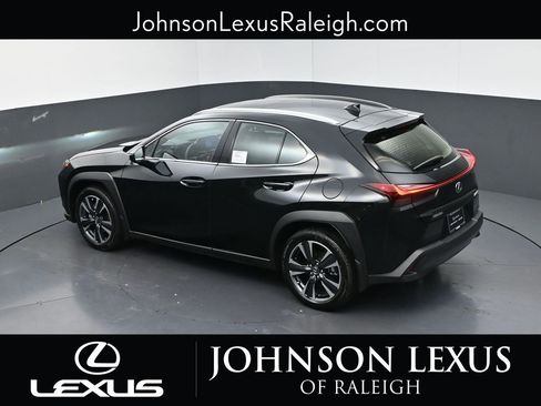 New 2026 Lexus UX 300h FWD image 27