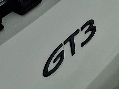 Used 2022 Porsche 911 GT3 image 26