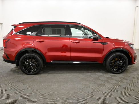 Certified 2023 Kia Sorento SX AWD/4WD image 9