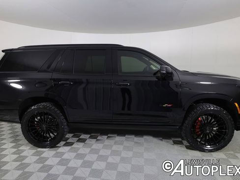 Used 2026 Cadillac Escalade V w/ LPO, ONYX Package AWD/4WD image 4