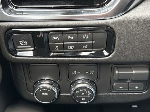 New 2026 GMC Yukon Denali w/ Advanced Technology Package RWD image 10
