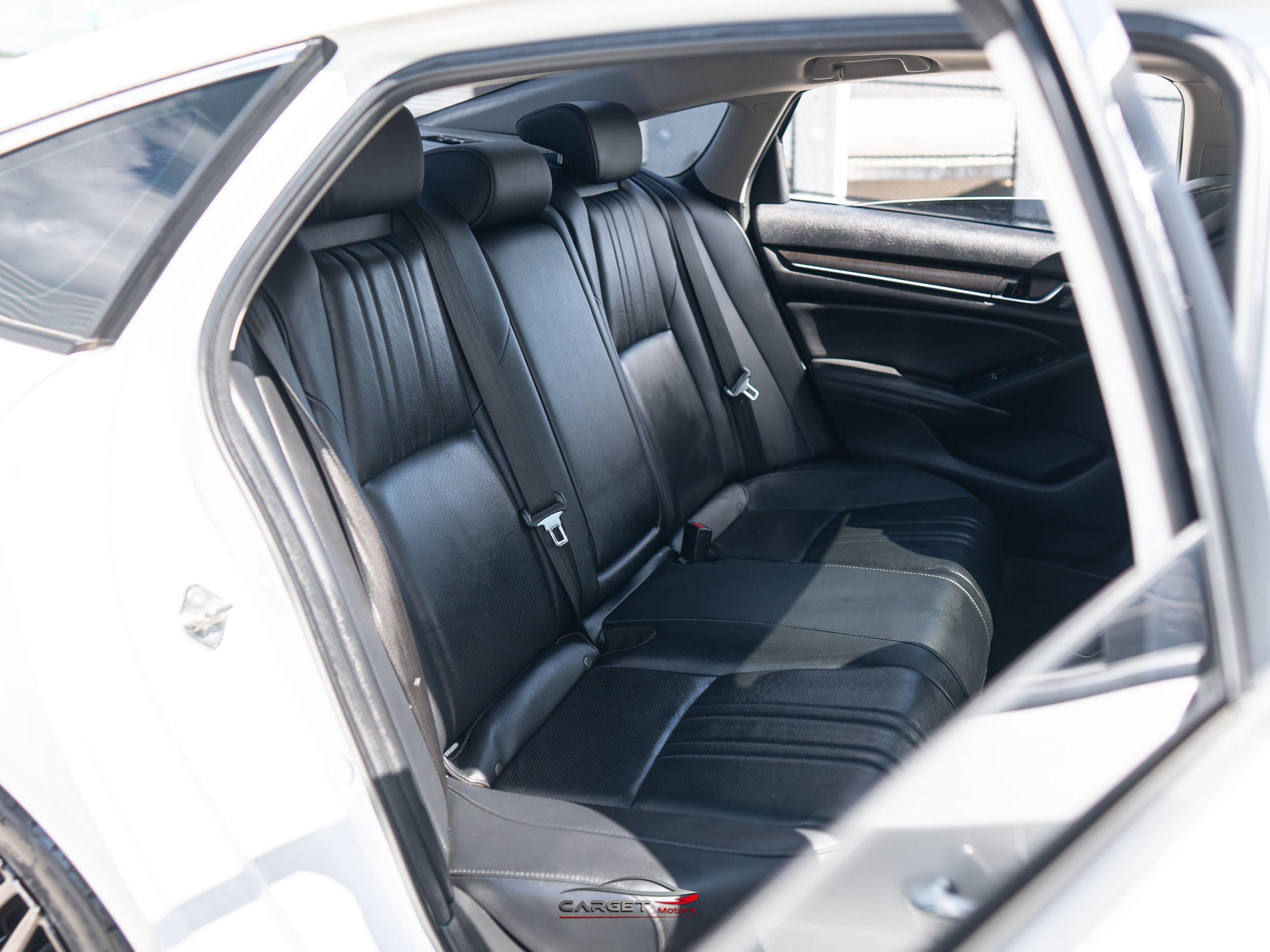 Used 2021 Honda Accord Touring image 13