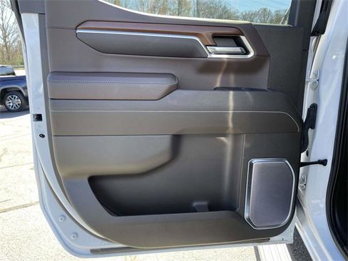 Used 2023 GMC Sierra 1500 Denali w/ Denali Reserve Package image 16