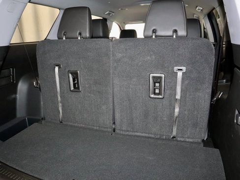 Used 2023 GMC Acadia SLT w/ LPO, Floor Liner Package image 15