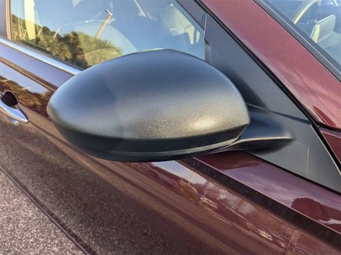 Used 2025 Nissan Altima 2.5 SV image 12