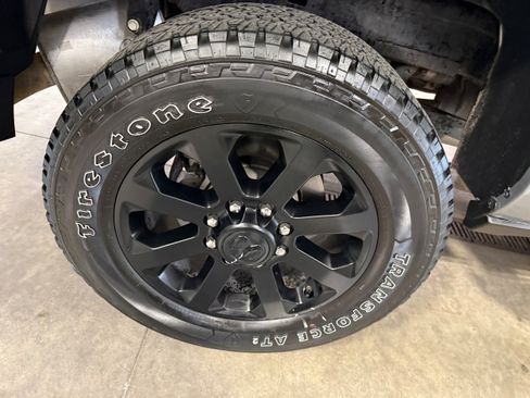 Certified 2024 RAM 2500 Big Horn w/ Night Edition AWD/4WD image 21