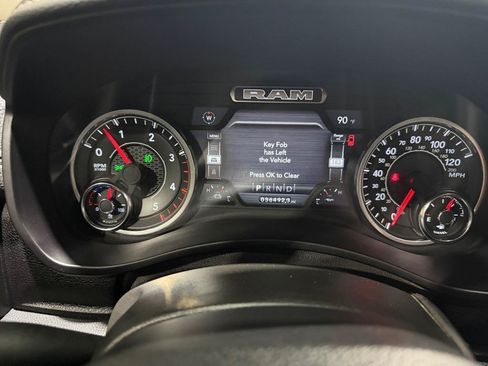 Used 2024 RAM 2500 Laramie w/ Safety Group AWD/4WD image 22