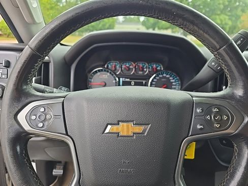 Used 2016 Chevrolet Silverado 2500 LT w/ LT Fleet Convenience Package image 16
