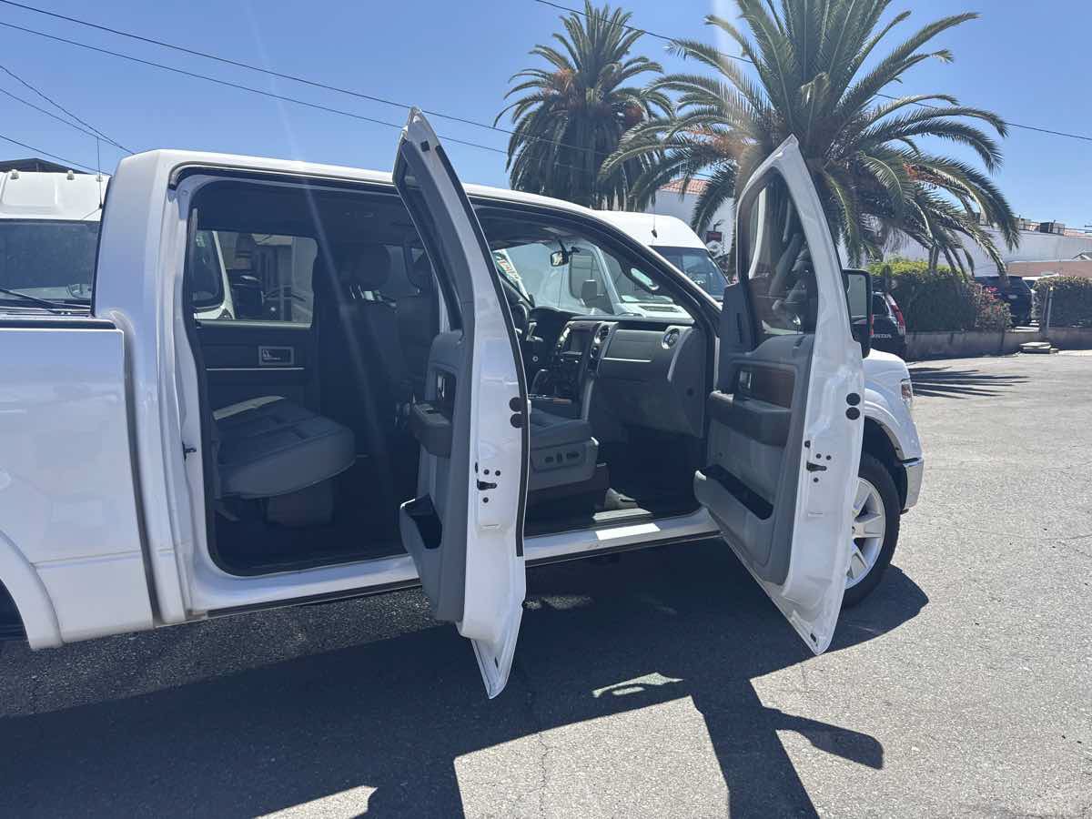 Used 2013 Ford F150 Lariat w/ Luxury Equipment Group AWD/4WD image 9