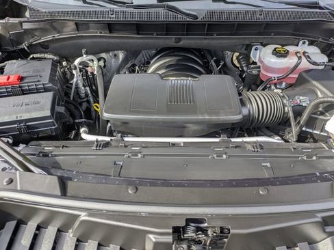 Used 2025 Chevrolet Tahoe Z71 w/ Z71 Off-Road Package image 38