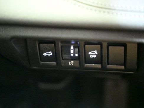 Certified 2025 Subaru Outback Limited w/ Popular Package #2 image 46