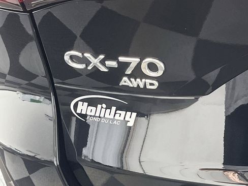 Certified 2025 MAZDA CX-70 Plug-In Hybrid w/ Premium Plus AWD/4WD image 33