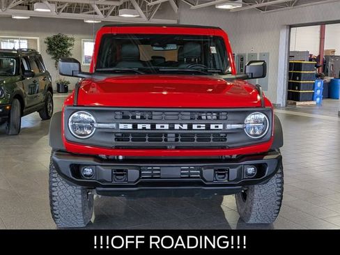Used 2024 Ford Bronco Black Diamond w/ Sasquatch Package image 3