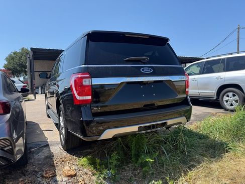 Used 2018 Ford Expedition Max XLT w/ Equipment Group 202A RWD image 5