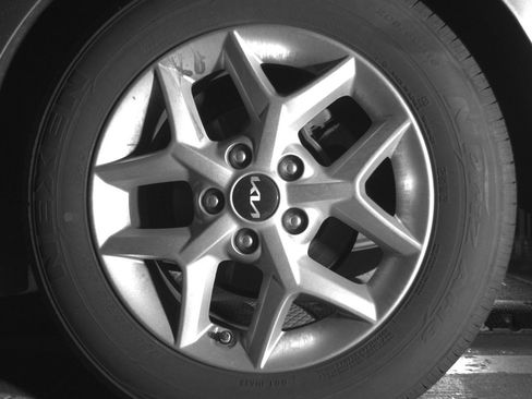 Used 2025 Kia Soul LX w/ LX Technology Package image 14