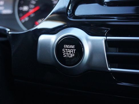 Used 2023 Kia Seltos EX image 44