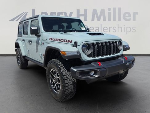New 2026 Jeep Wrangler Unlimited Rubicon AWD/4WD image 7