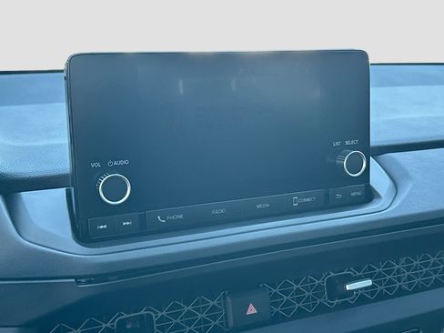 Certified 2025 Honda Accord SE image 12