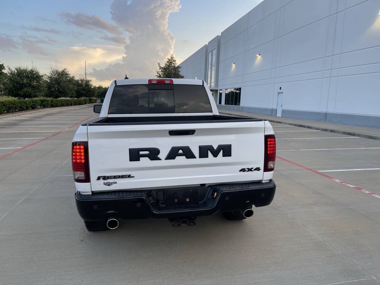 Used 2017 RAM 1500 Rebel w/ Luxury Group AWD/4WD image 5
