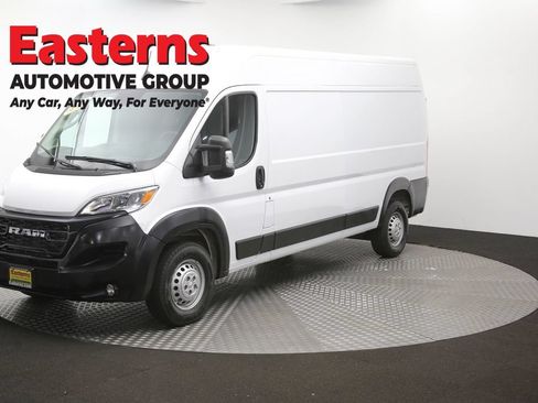 Used 2025 RAM ProMaster 2500 w/ Convenience Group FWD image 55